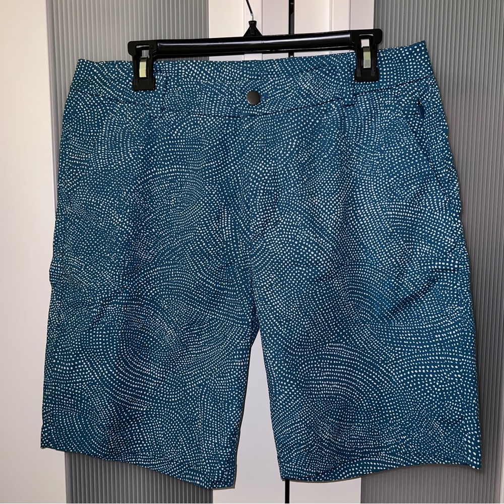 Lululemon Commission Short